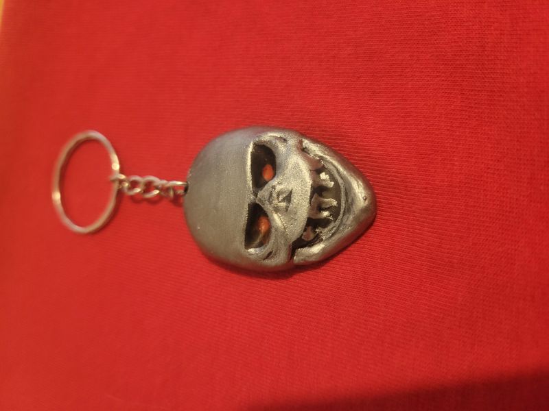 Robo skull Keychain 